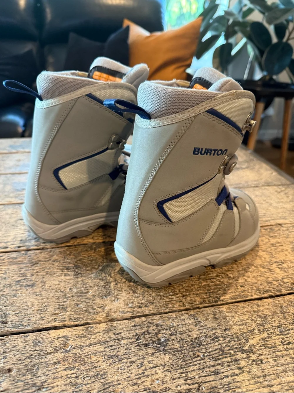 Worn twice! Burton Kids Light Gray Snow Boots